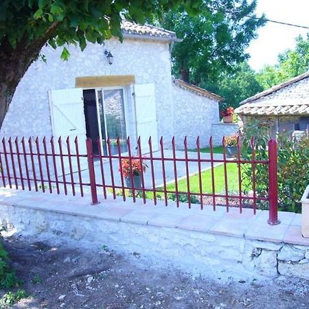 Maison Des Pruniers Massels エクステリア 写真